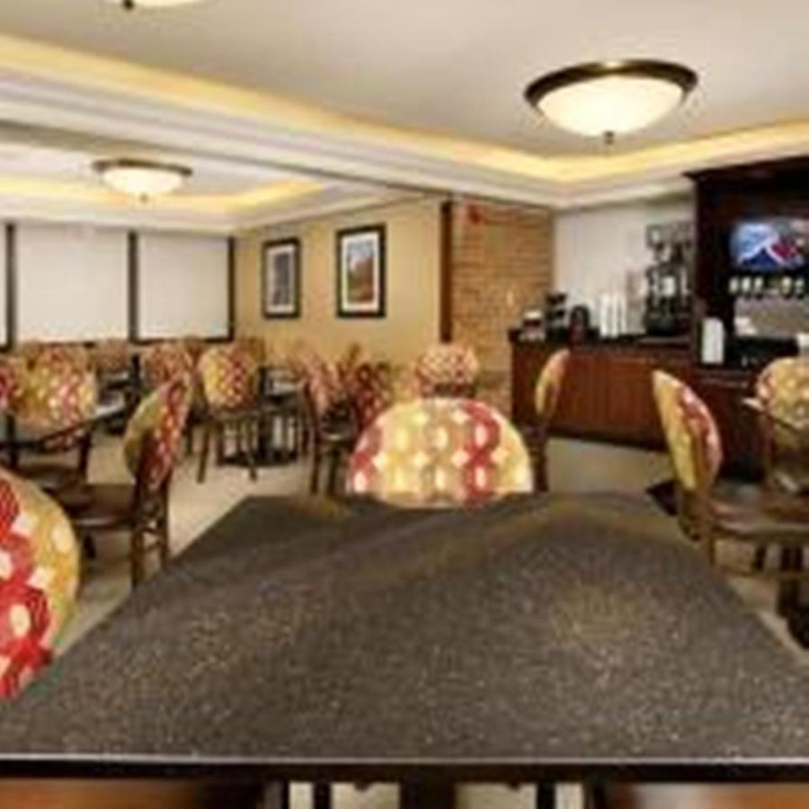 Hotel Lotus Kansas City 머리엄 외부 사진