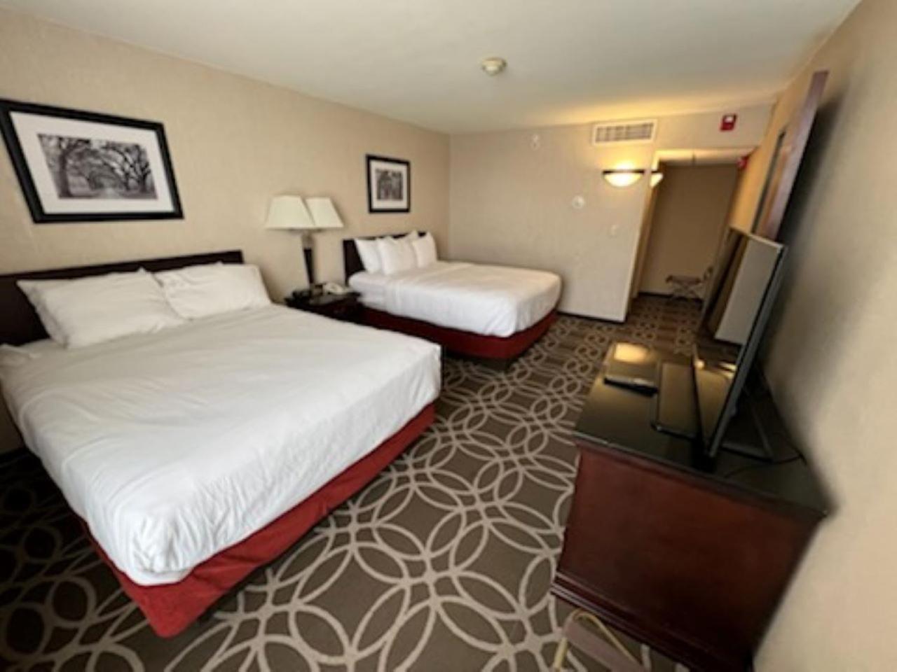 Hotel Lotus Kansas City 머리엄 외부 사진
