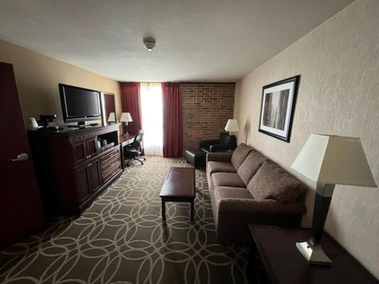 Hotel Lotus Kansas City 머리엄 외부 사진